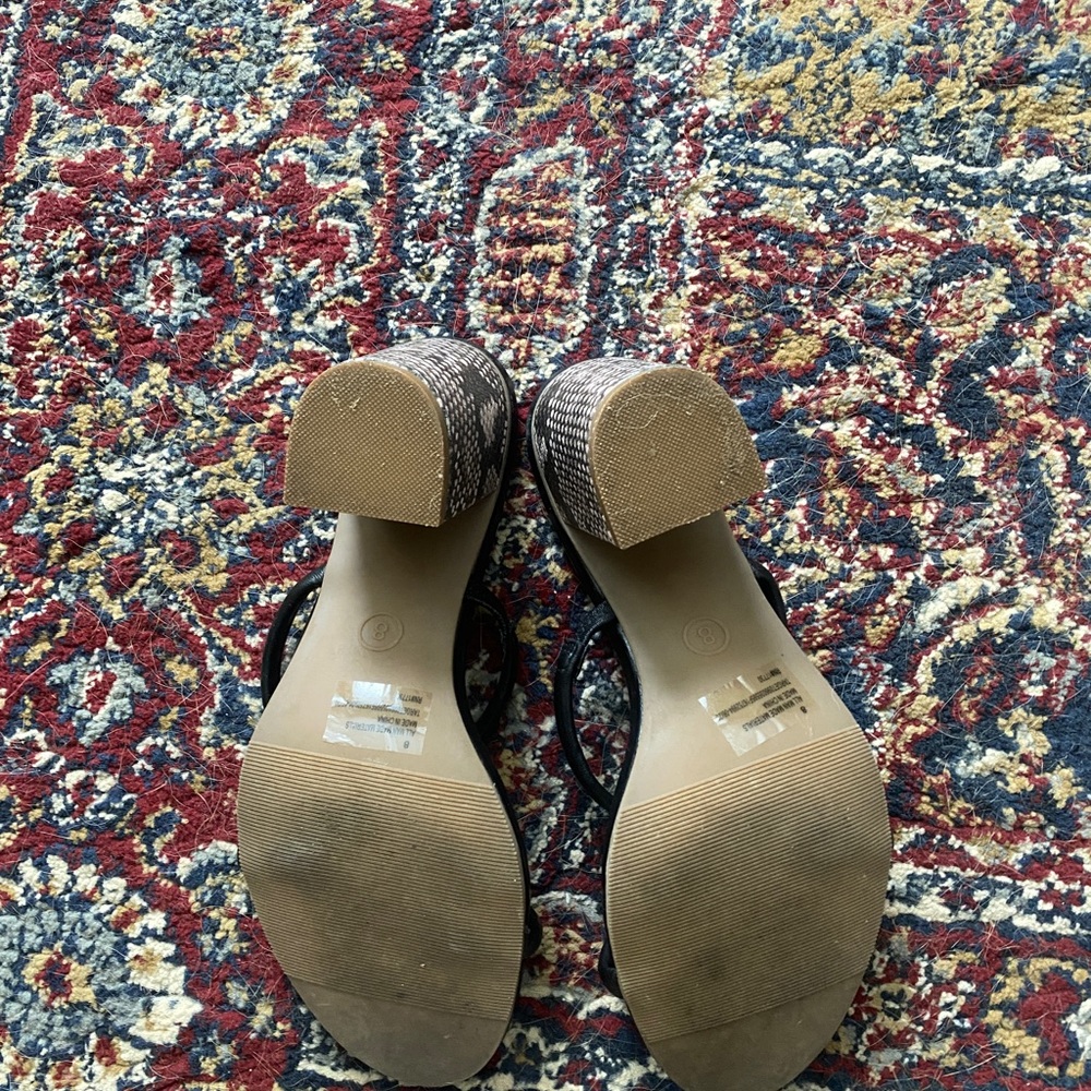 Block heel - Picture 7 of 7